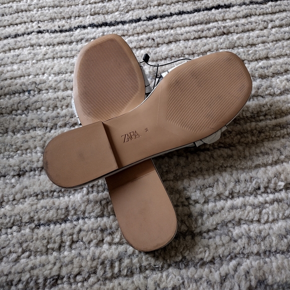 NEW Zara Horsebit Sandal Flip-flops Size 6  Size 36 - Picture 2 of 4